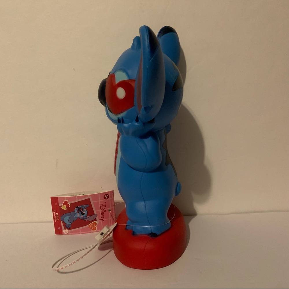❌❌NWT. DISNEY Stitch 12” Light Up Blow Mold - Picture 5 of 10